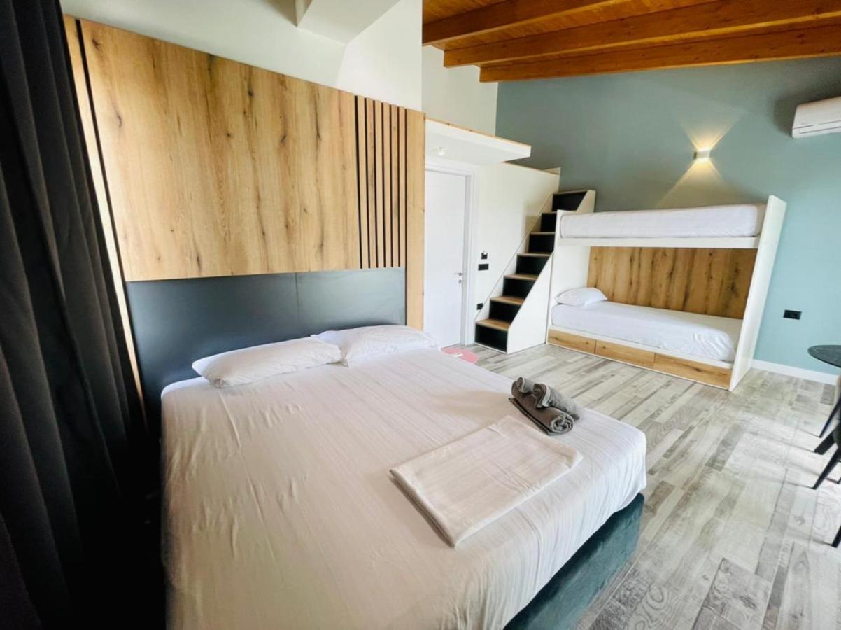 Adriatik Hotel Vlore Bagian luar foto